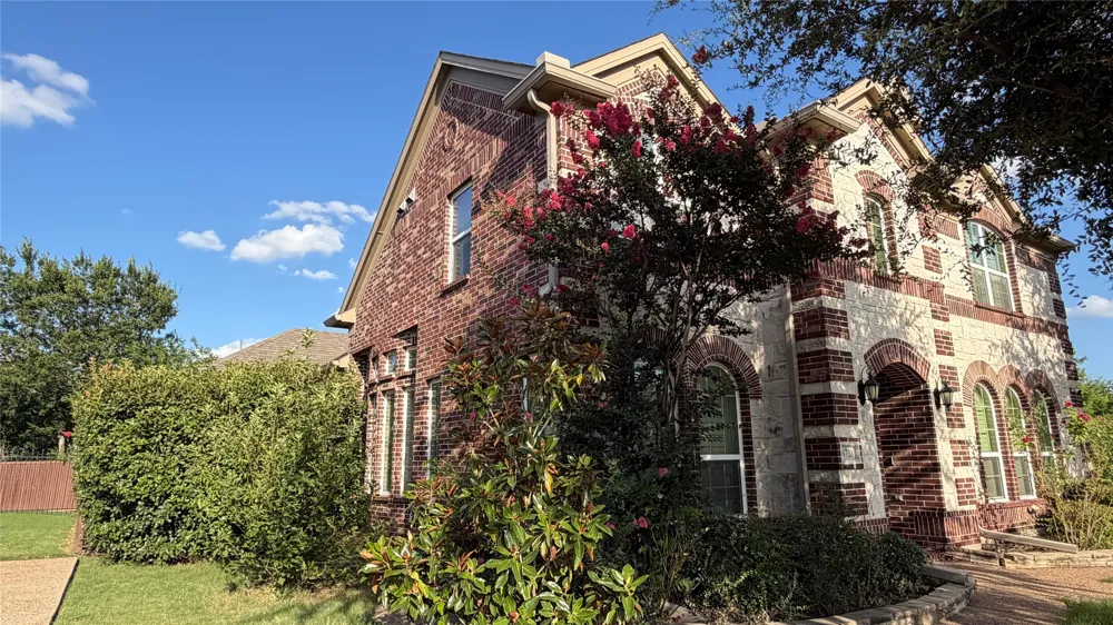 6728 S Fork Drive North Richland Hills, TX 76182