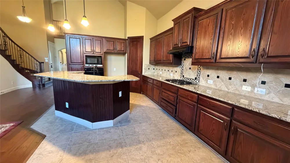 6728 S Fork Drive North Richland Hills, TX 76182