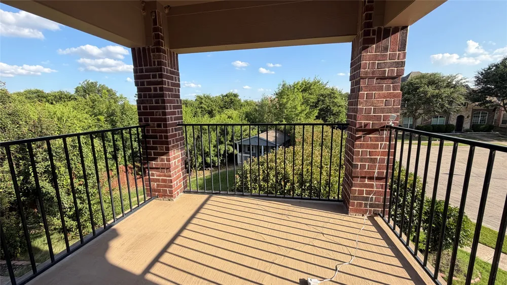 6728 S Fork Drive North Richland Hills, TX 76182