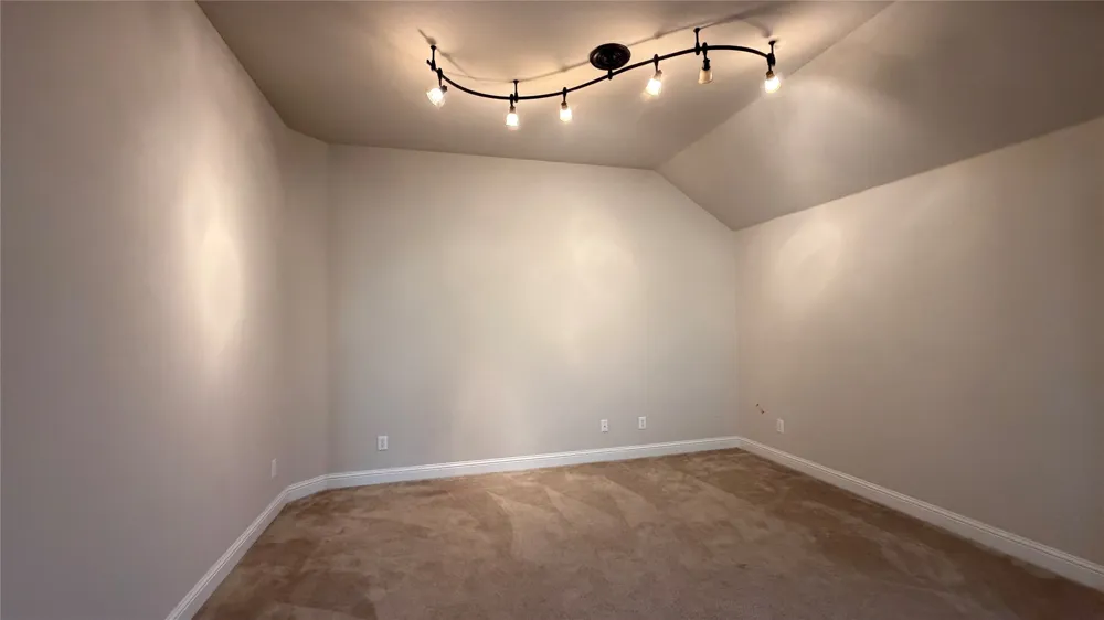 6728 S Fork Drive North Richland Hills, TX 76182