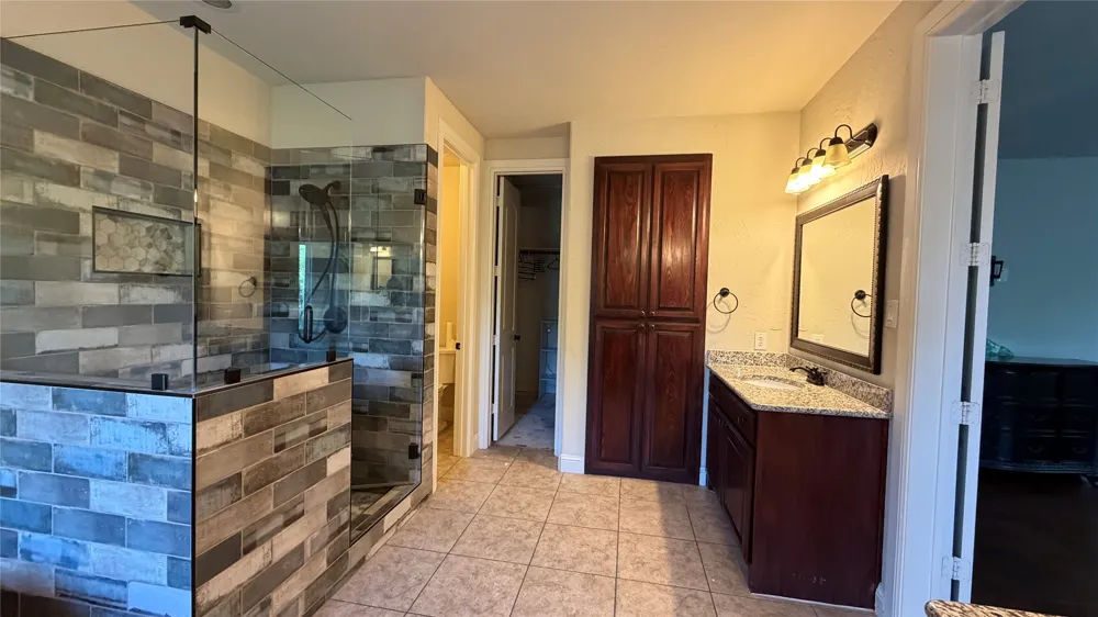 6728 S Fork Drive North Richland Hills, TX 76182