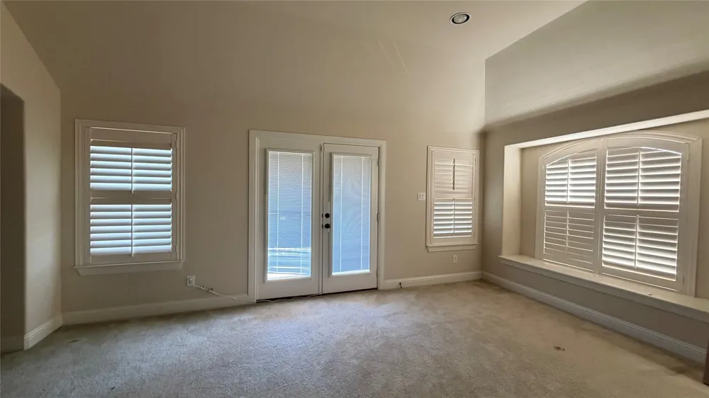 6728 S Fork Drive North Richland Hills, TX 76182