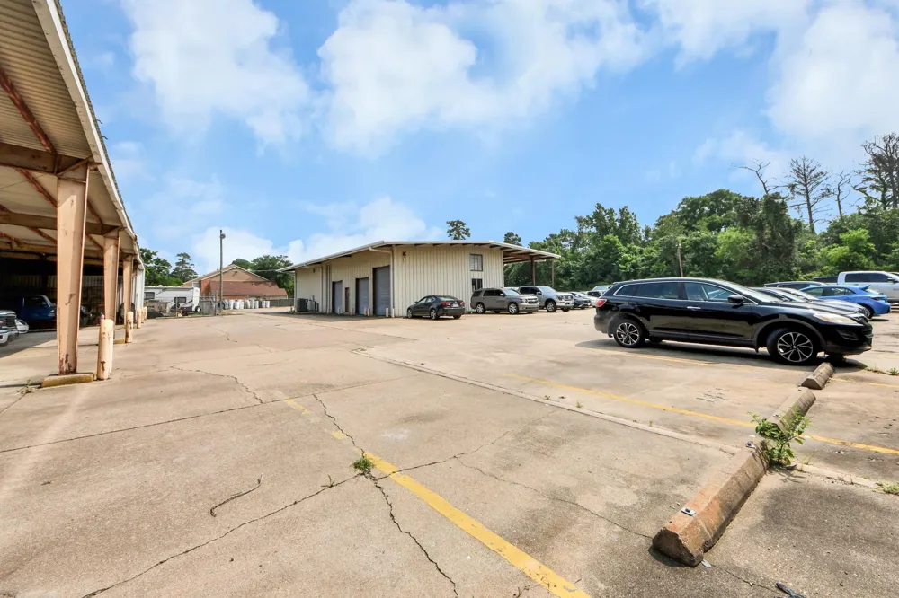 10814 Woodedge Drive Houston, TX 77070