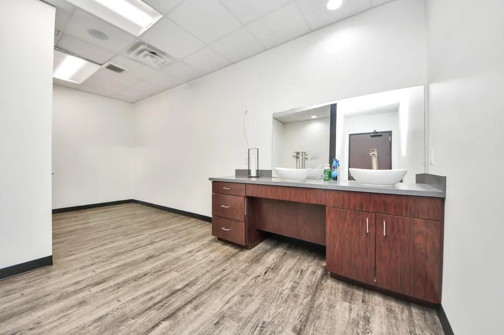 10814 Woodedge Drive Houston, TX 77070