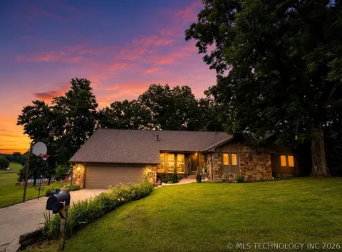 209 Walnut Circle