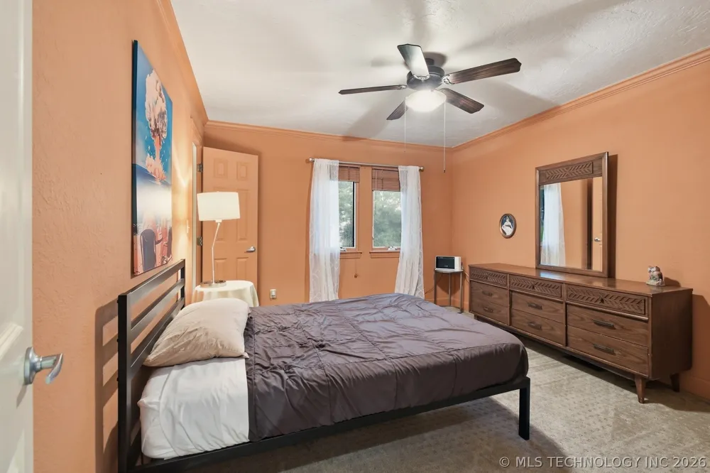 209 Walnut Circle Grove, OK 74344