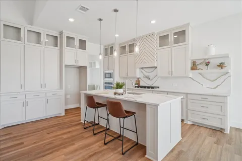 340 Slimp Bluff