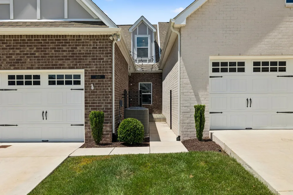 428 Alter Ter Lebanon, TN 37087