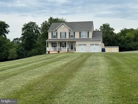 3826 ROUNDTREE ROAD