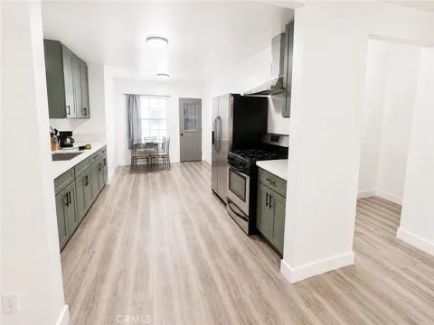 210 S Raitt