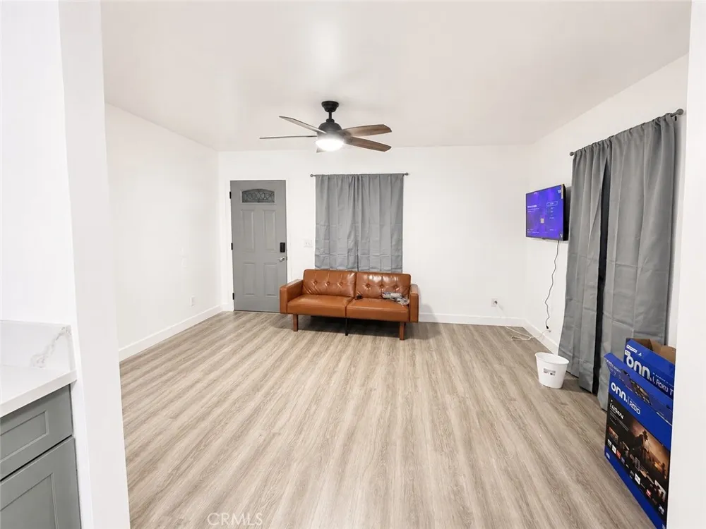210 S Raitt Santa Ana, CA 92703