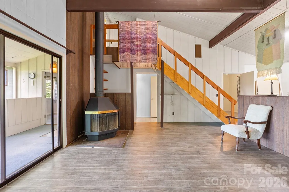376 Stoney Brook Road Penrose, NC 28766