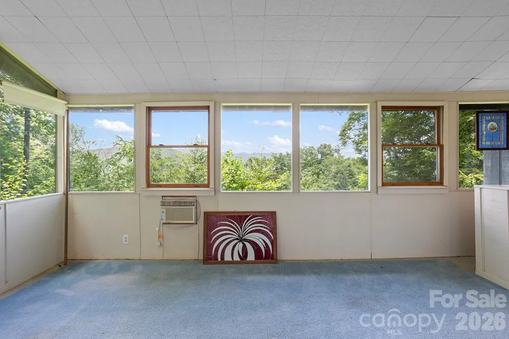 376 Stoney Brook Road Penrose, NC 28766