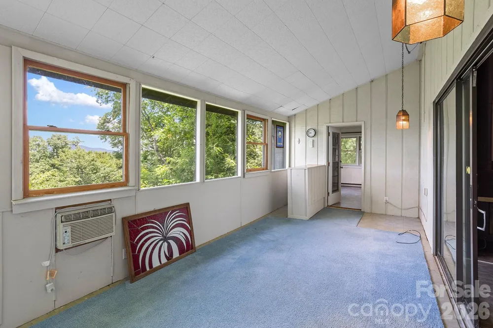 376 Stoney Brook Road Penrose, NC 28766