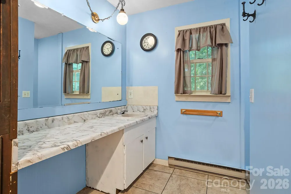 376 Stoney Brook Road Penrose, NC 28766
