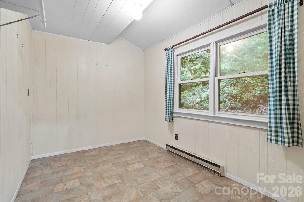 376 Stoney Brook Road Penrose, NC 28766
