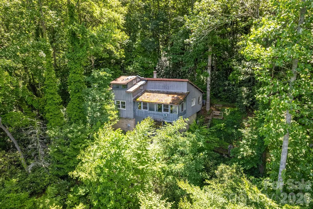 376 Stoney Brook Road Penrose, NC 28766