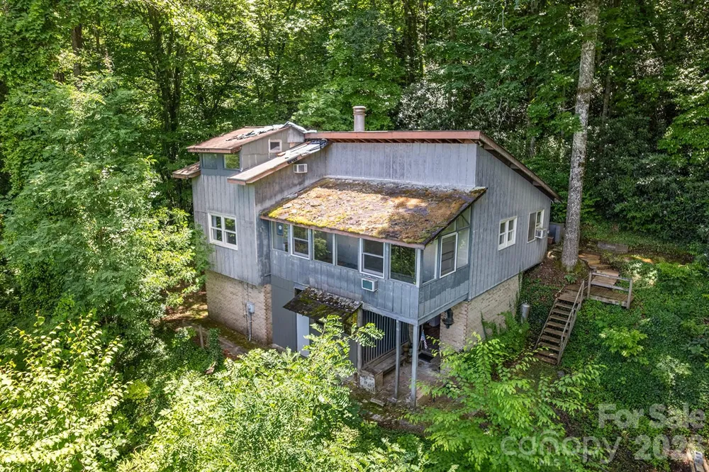 376 Stoney Brook Road Penrose, NC 28766