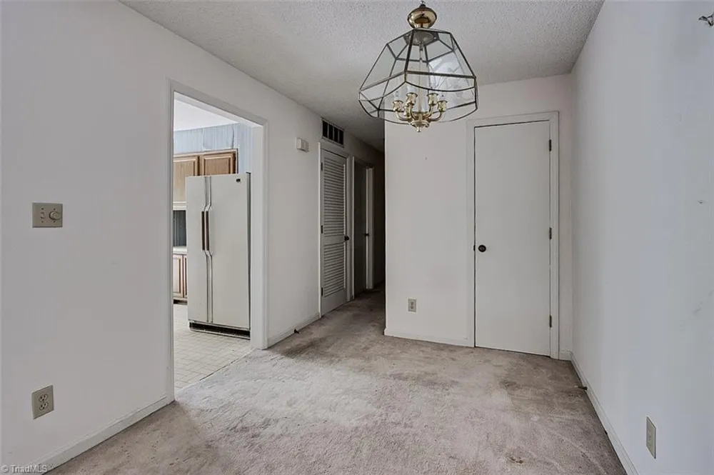 2855 Treestead Circle Greensboro, NC 27410
