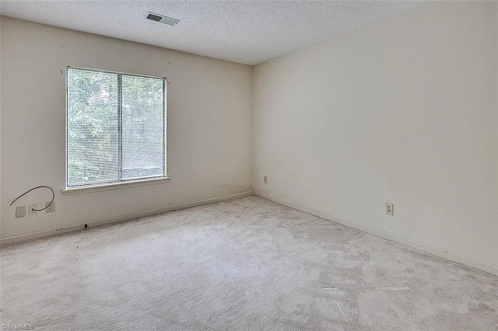 2855 Treestead Circle Greensboro, NC 27410