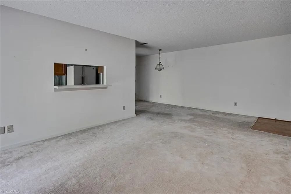 2855 Treestead Circle Greensboro, NC 27410