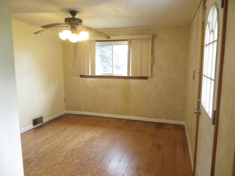 25012 Kenneth Avenue Ontwa Township, MI 49112