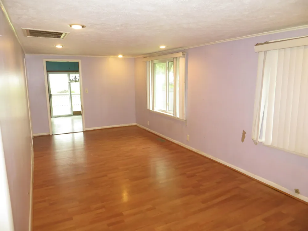 25012 Kenneth Avenue Ontwa Township, MI 49112