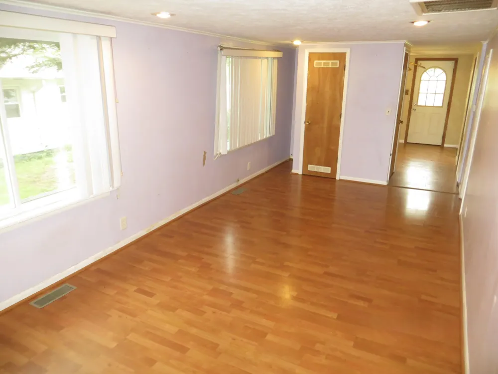 25012 Kenneth Avenue Ontwa Township, MI 49112