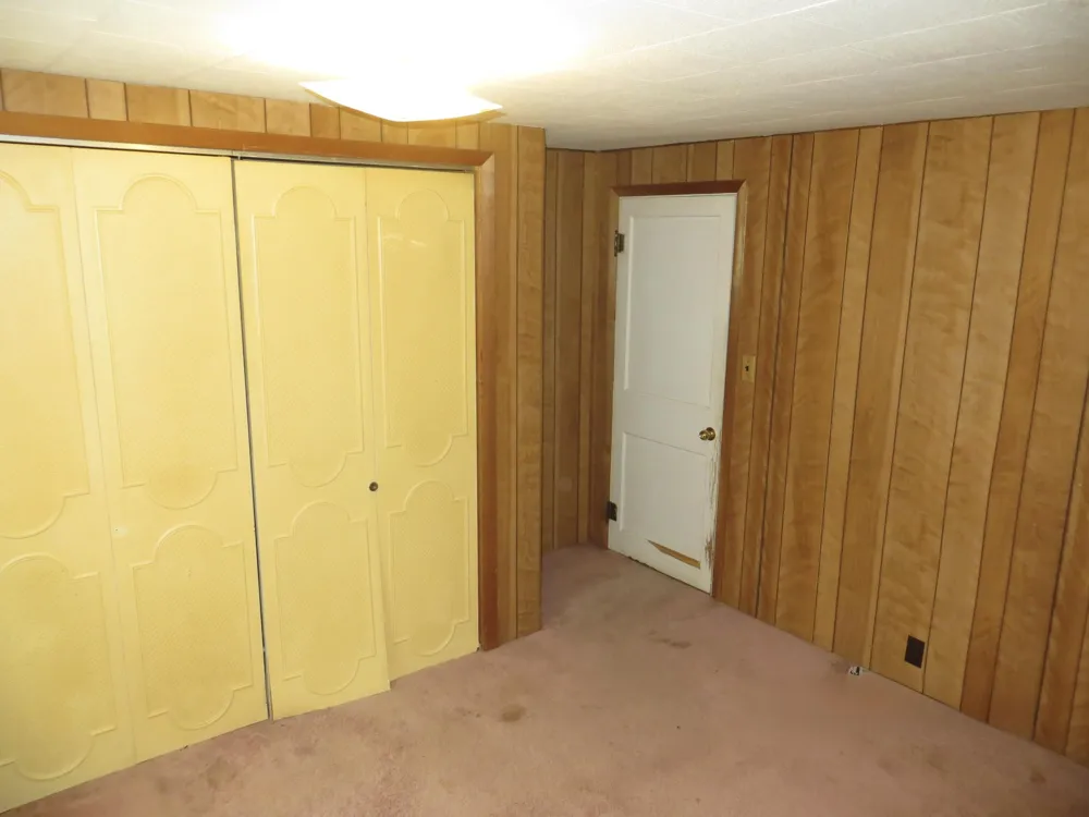 25012 Kenneth Avenue Ontwa Township, MI 49112