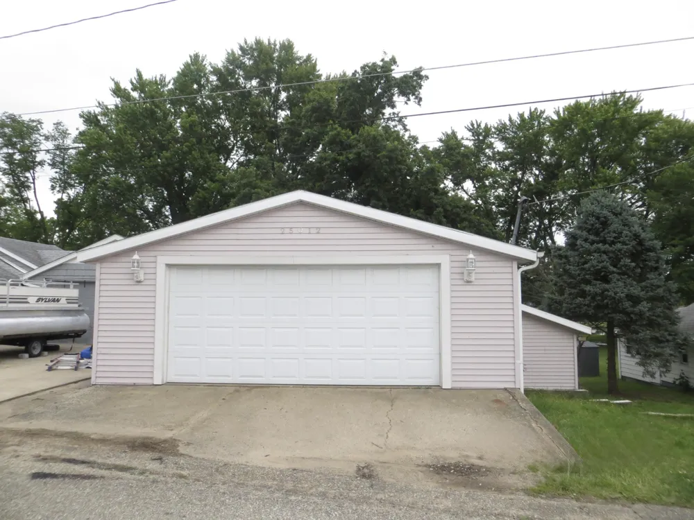 25012 Kenneth Avenue Ontwa Township, MI 49112