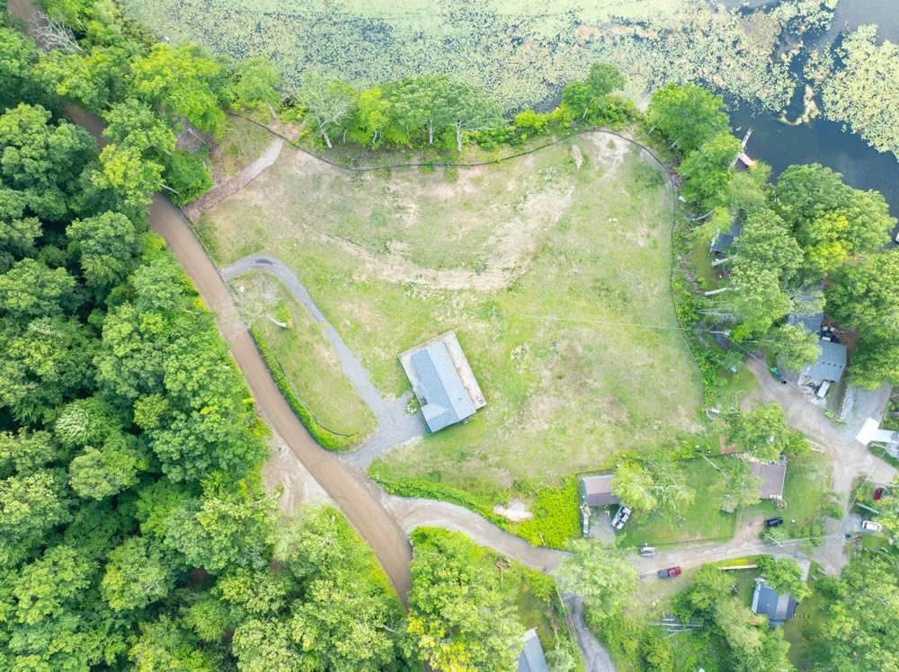 5245 Grass Lake Road White Lake Charter Township, MI 48383