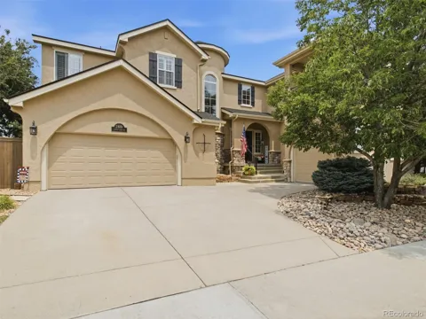 2819 Canyon Crest Drive
