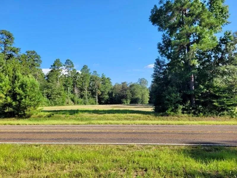 Fm 1013 Hillister, TX 77624