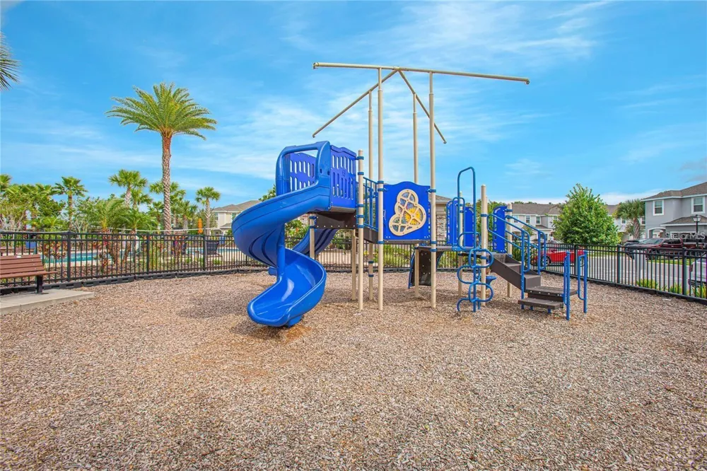 10837 WYNE TREE COURT Orlando, FL 32824