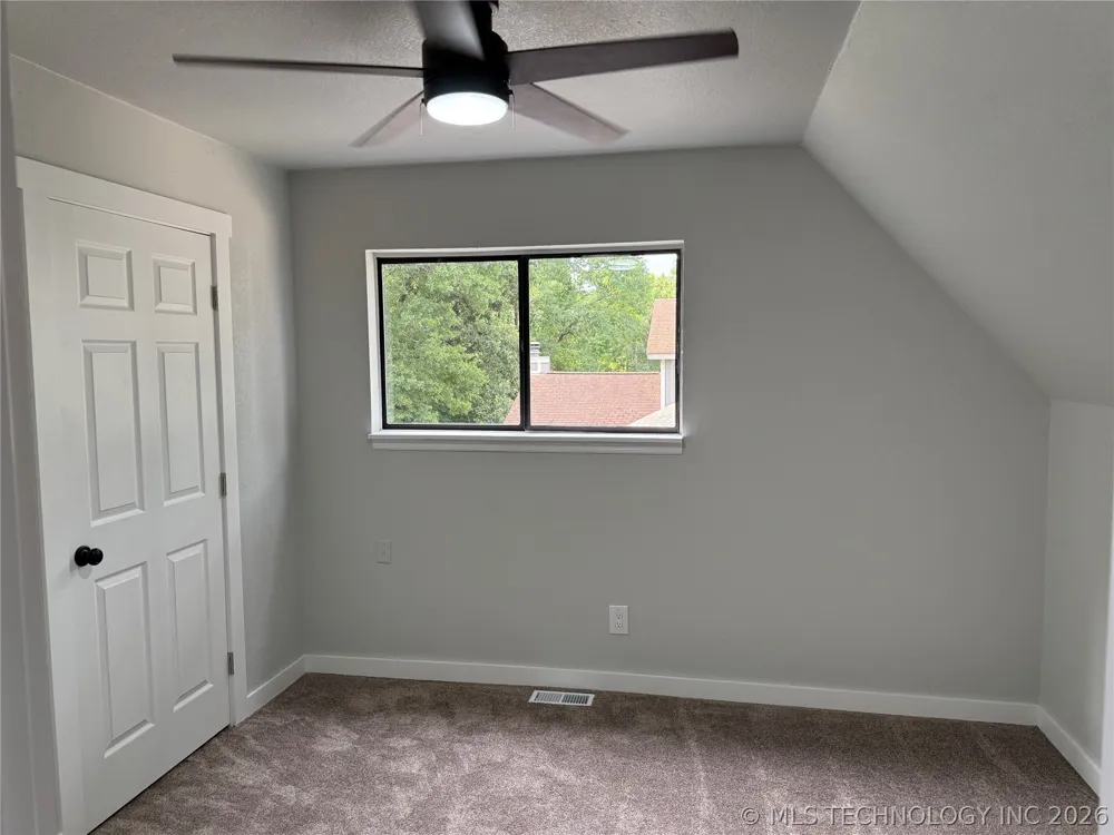 338 E 40th Street Sand Springs, OK 74063