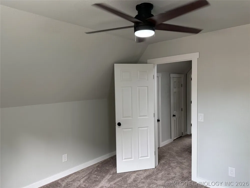 338 E 40th Street Sand Springs, OK 74063