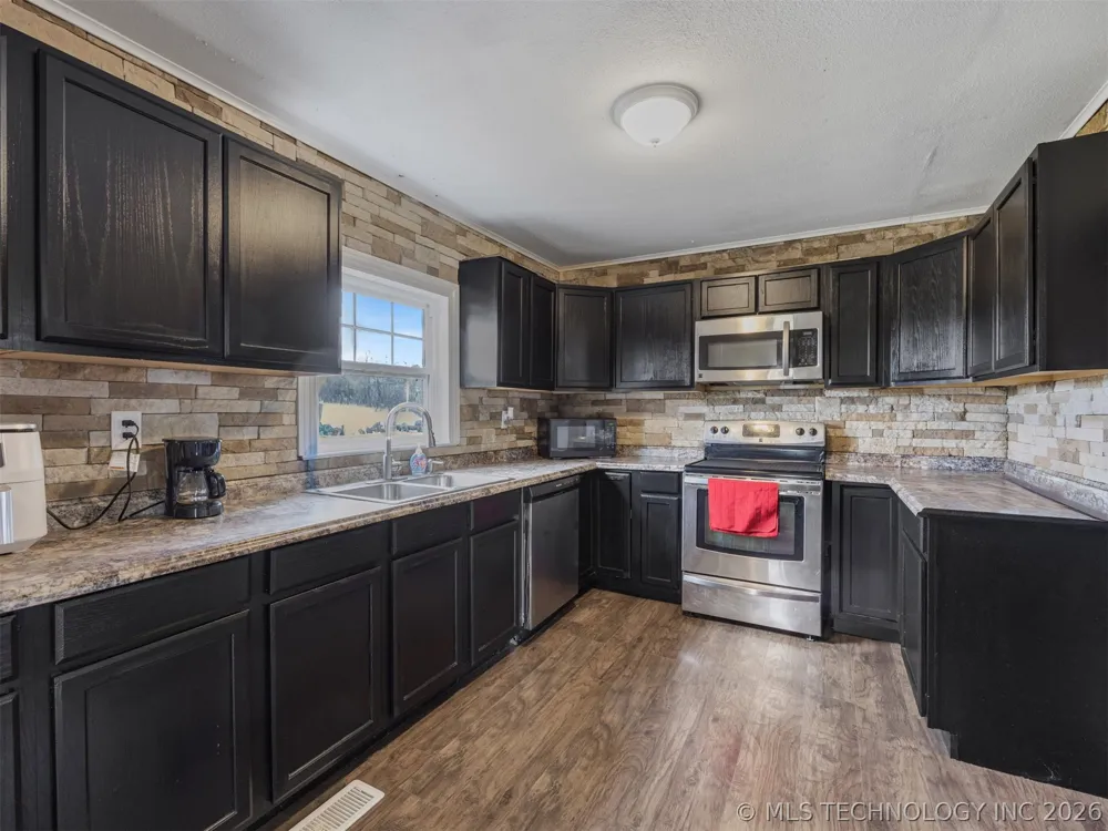 30740 3996 Ramona, OK 74061