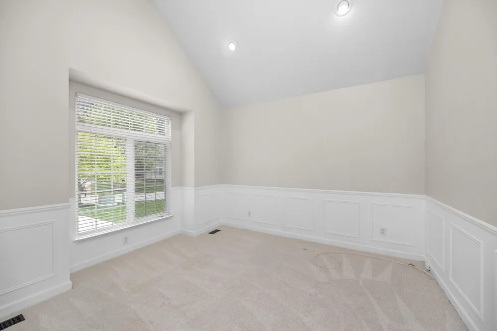 22273 Abington Drive Farmington Hills, MI 48335