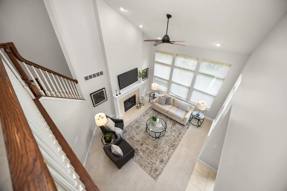 22273 Abington Drive Farmington Hills, MI 48335