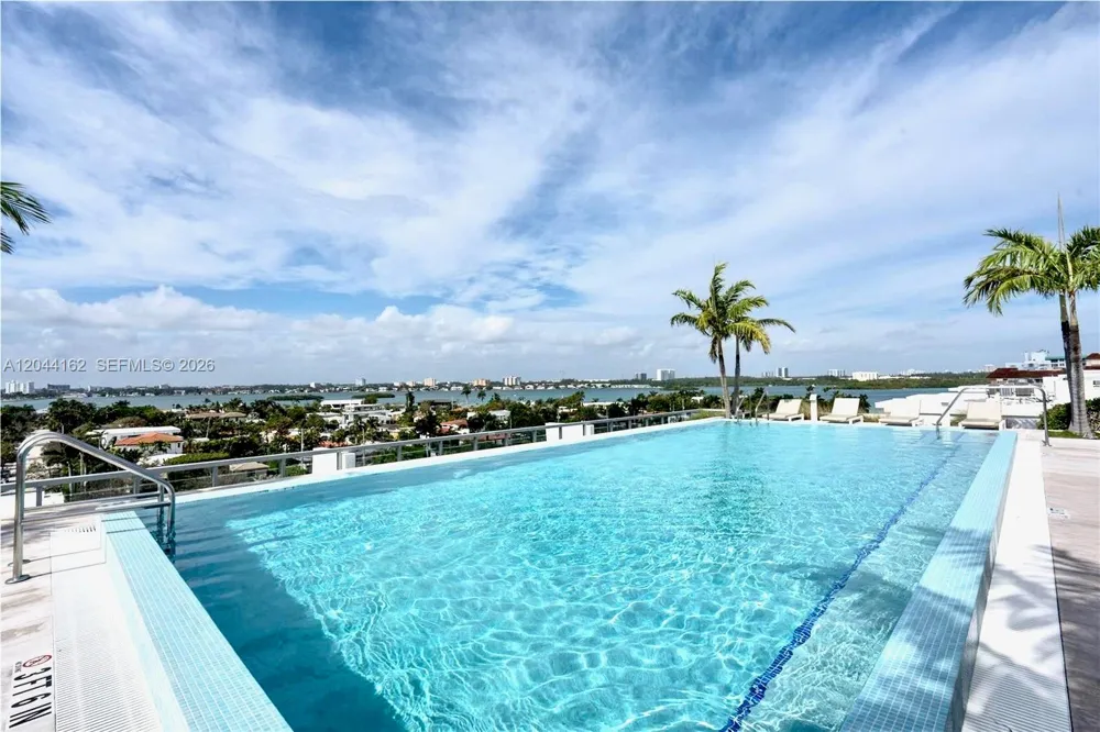 9940 W Bay Harbor Dr #7H-S Bay Harbor Islands, FL 33154