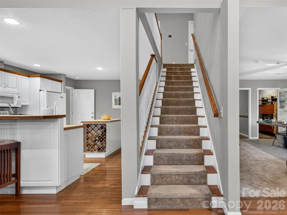 435 Allen Mountain Lane Spruce Pine, NC 28777