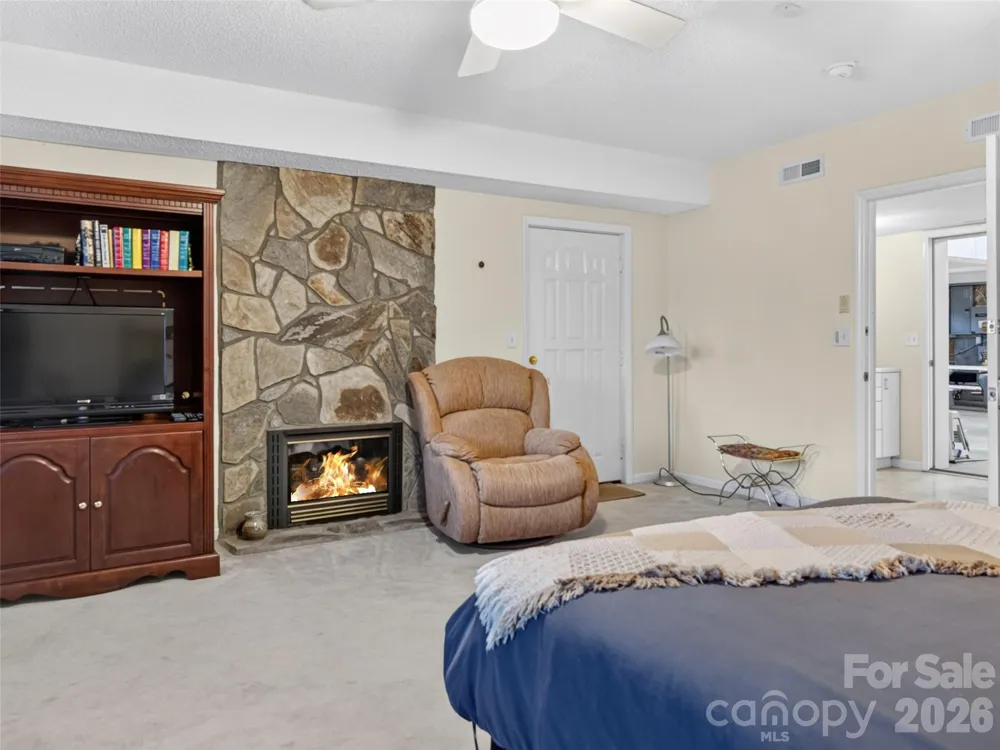 435 Allen Mountain Lane Spruce Pine, NC 28777