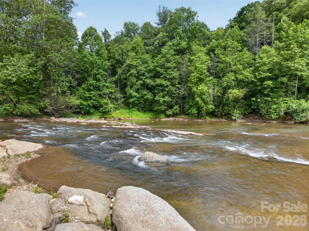 435 Allen Mountain Lane Spruce Pine, NC 28777