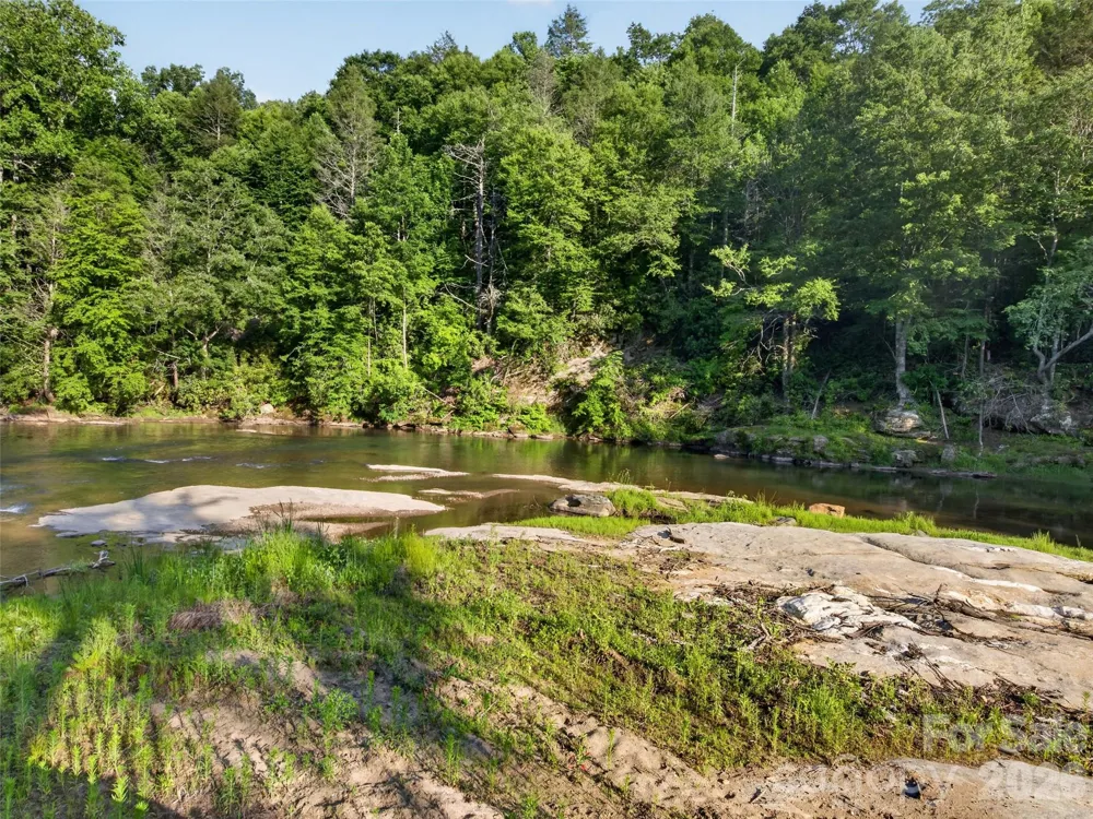 435 Allen Mountain Lane Spruce Pine, NC 28777