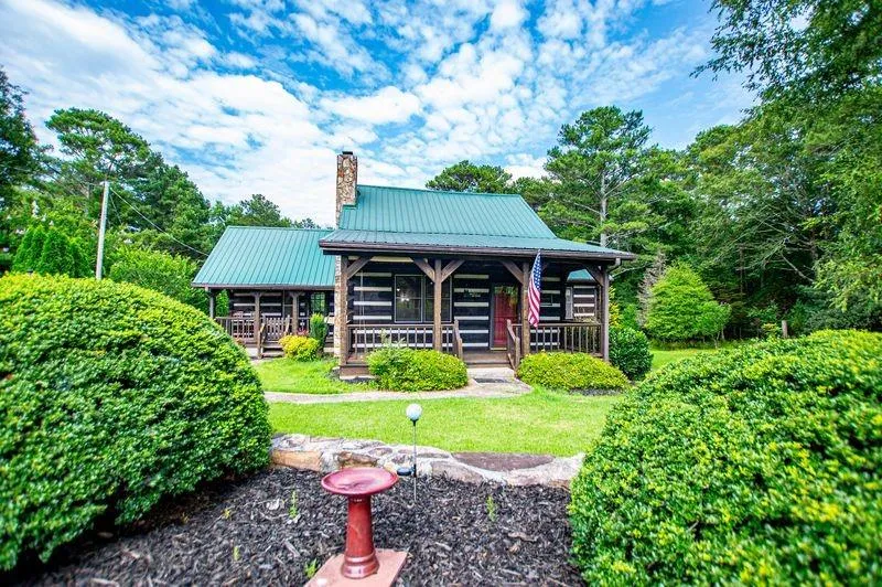 8011 Hannah Road Winston, GA 30187