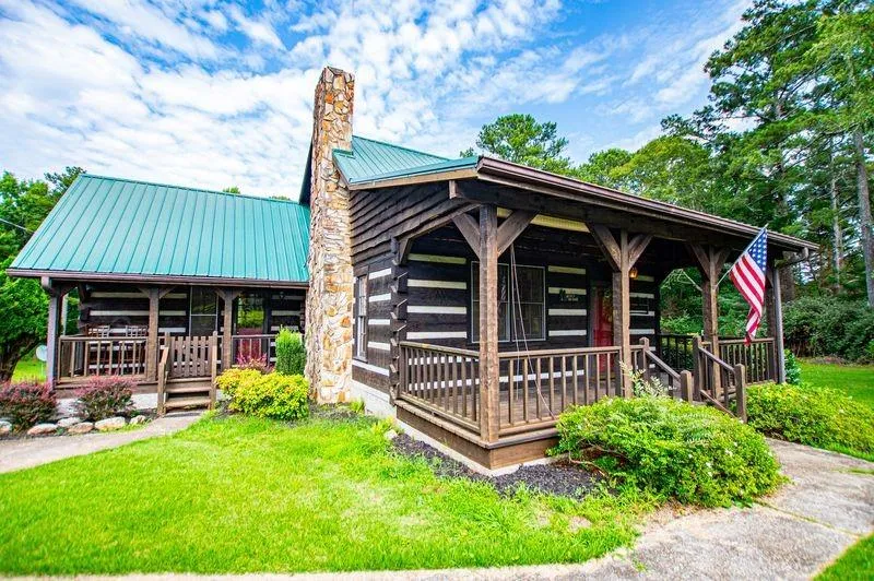 8011 Hannah Road Winston, GA 30187