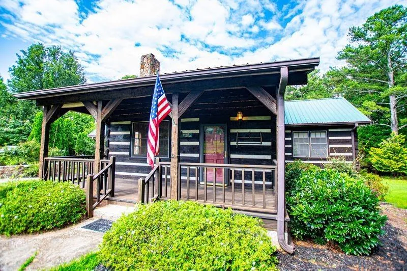 8011 Hannah Road Winston, GA 30187