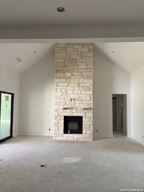 355 Curvatura New Braunfels, TX 78132
