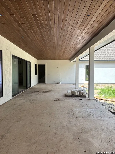 355 Curvatura New Braunfels, TX 78132