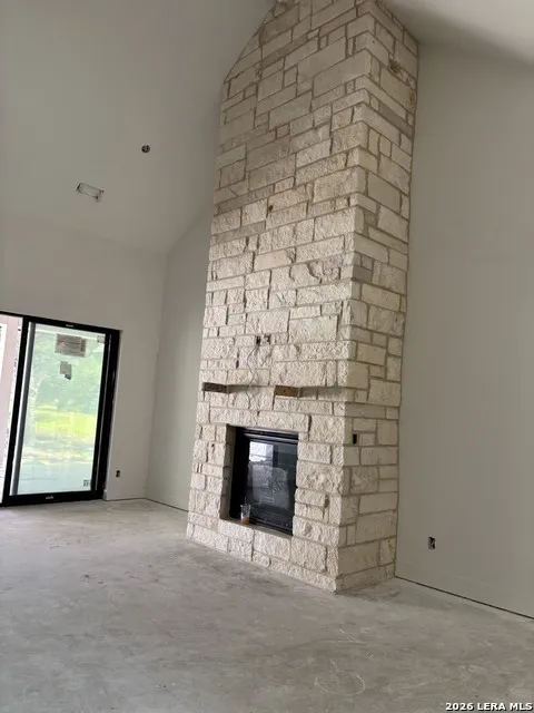 355 Curvatura New Braunfels, TX 78132